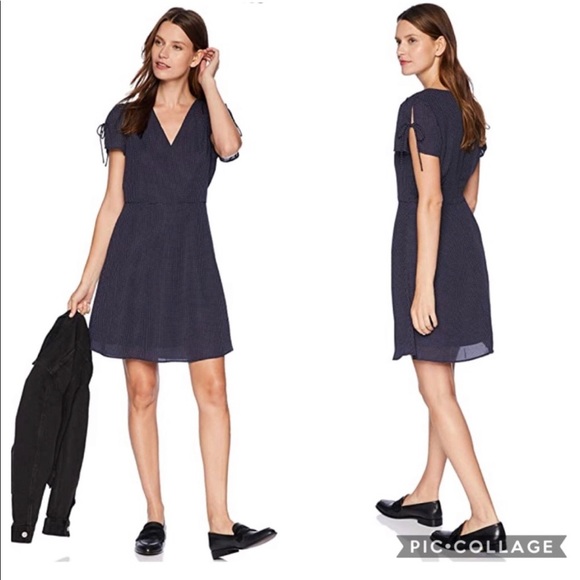 J. Crew Dresses & Skirts - J Crew Mercantile Tie Sleeve Dress
